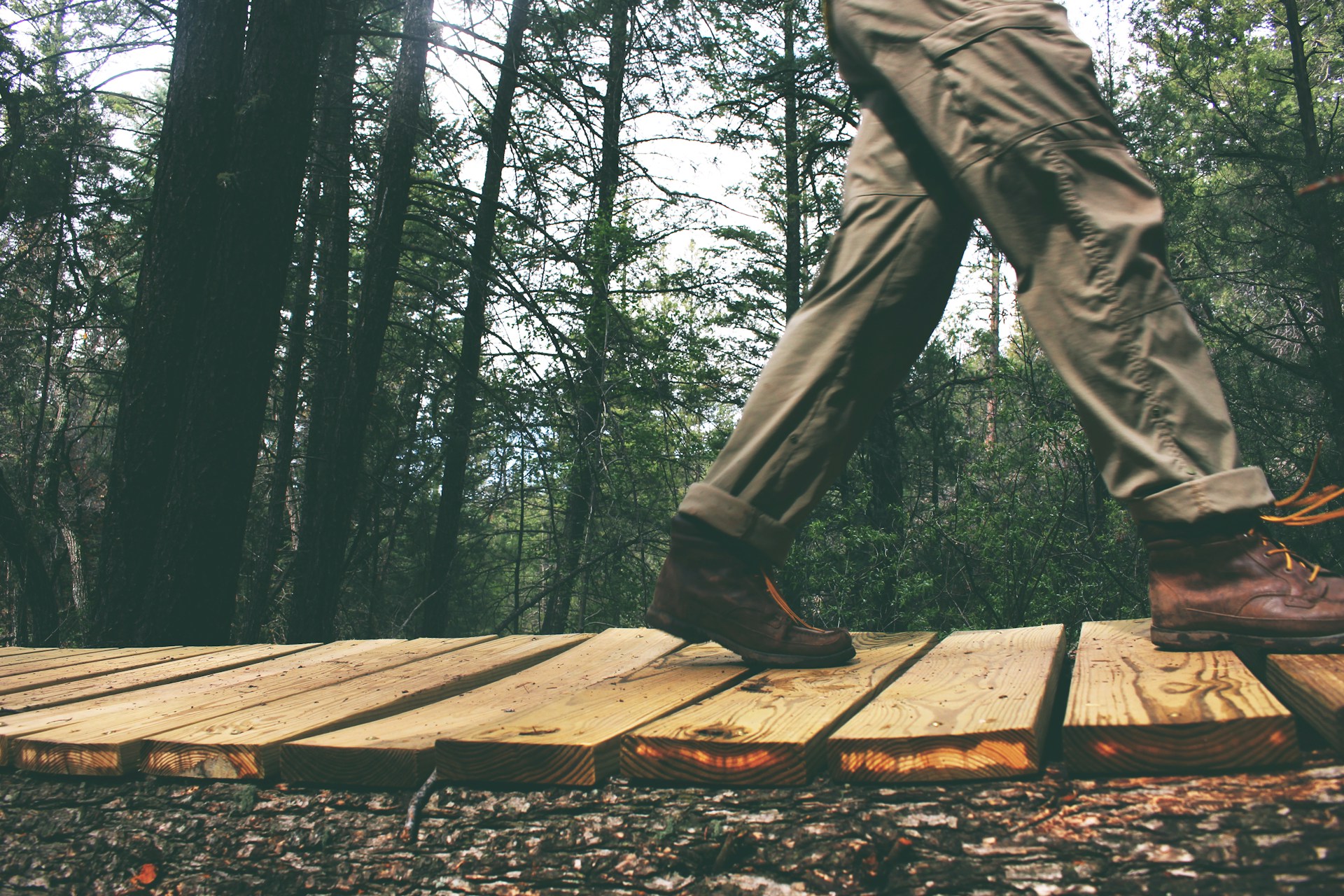 Choosing the Right Tactical Pants: Tips for Comfort, Durability, and Style